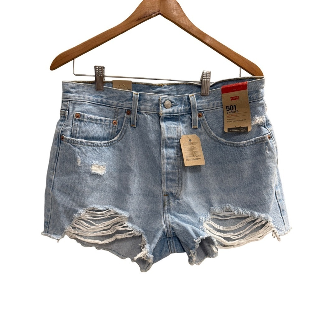 NWT LEVI’S 501 Jean Shorts Size 31